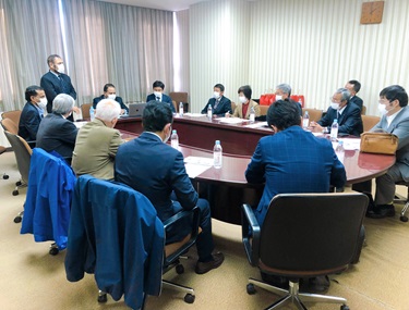 Global IT Park 南魚沼市議会議員とのディスカッション Global IT Park 南魚沼市議会議員とのディスカッション